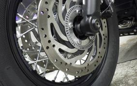TRIUMPH BONNEVILLE BOBBER 2022
