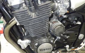YAMAHA XJR1300 2002 RP03J