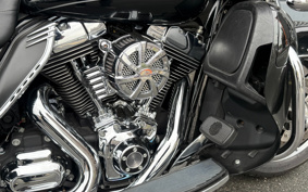 HARLEY HARLEYFLHTK TC 2013 KEL