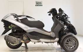PIAGGIO MP3 250