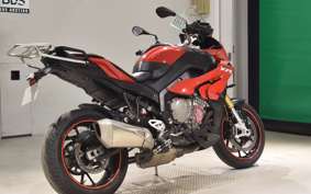 BMW S1000XR 2015