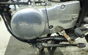 YAMAHA SR400 Gen.3 2004 RH01J