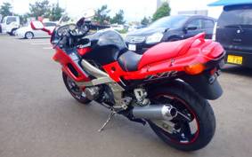 KAWASAKI ZZ-R600 1999 ZX600E