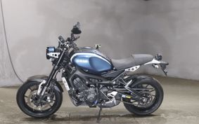 YAMAHA XSR900 RN46J
