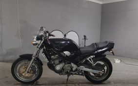 SUZUKI BANDIT250-1 GJ74A