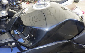 SUZUKI GSX250 R