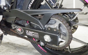 SUZUKI ｼﾞｸｻｰ250SF