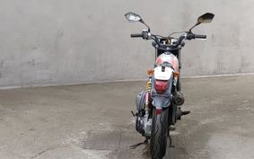 SUZUKI STREET MAGIC CF12A