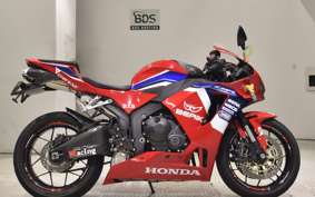 HONDA CBR600RR 2020 PC40