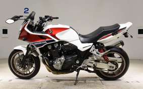 HONDA CB1300SB SUPER BOLDOR 2018 SC54