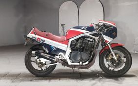 SUZUKI GSX-R750 GR71G