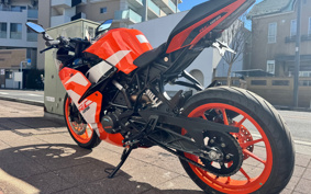 KTM 125 RC JYA40
