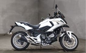 HONDA NC750X DCT 2016 RC90