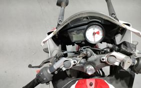 YAMAHA YZF-R125 RE06