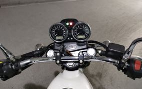 MOTO GUZZI V7 CLASSIC 2012 LW