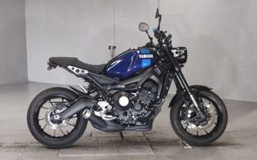 YAMAHA XSR900 RN56J