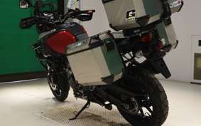 SUZUKI Vｽﾄﾛｰﾑ1000A 2015 VU51A