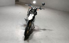 YAMAHA SEROW 250 DG17J