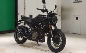HUSQVARNA SVARTPILEN 125 2020