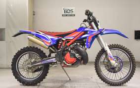 BETA クロス TRE ーナー250 2024