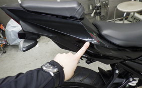 SUZUKI GSX250 R 2012