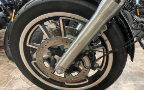 HARLEY FXDLI 2015 GN4