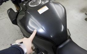 HONDA CB650R E-Clutch 2025 RH17