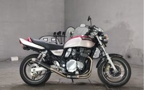 SUZUKI INAZUMA 1200 1998 GV76A