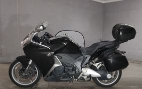 HONDA VFR1200F DCT SC63