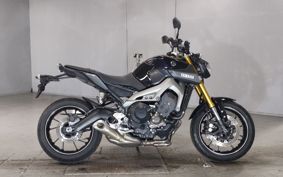 YAMAHA MT-09 RN34J
