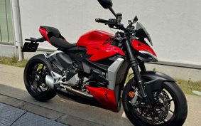 DUCATI STREET FIGHTER V2 2023 3F00