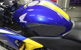 HONDA CBR250R A MC41