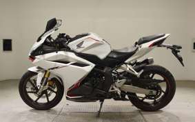 HONDA CBR250RR A MC51