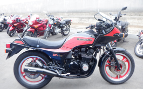 KAWASAKI GPZ400 1983 ZX400A