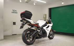 TRIUMPH DAYTONA 675 R 2011