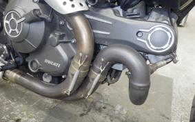 DUCATI SCRAMBLER ICON 2015