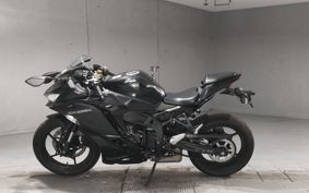 KAWASAKI NINJA ZX-25R ZX250E