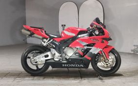 HONDA CBR1000RR SC57
