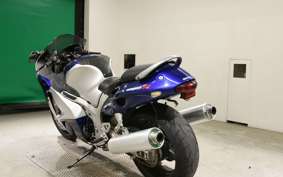 SUZUKI GSX-1300R HAYABUSA 2002