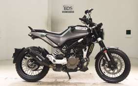 HUSQVARNA SVARTPILEN 125