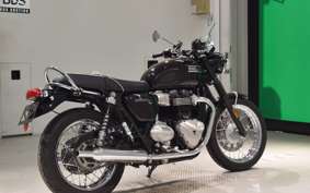 TRIUMPH BONNEVILLE T100 2018