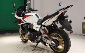 HONDA CB1300SB SUPER BOLDOR A 2009 SC54