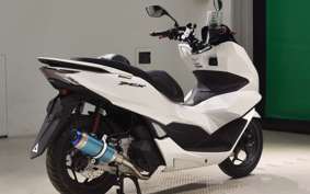 HONDA PCX125 2004 JK05