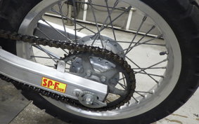 SUZUKI DJEBEL 200 (DR200SE)