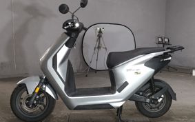 HONDA EM1 e: EF16