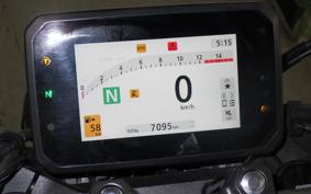 HONDA CB650R E-Clutch 2025 RH17