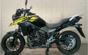 SUZUKI STROM 250 DS11A