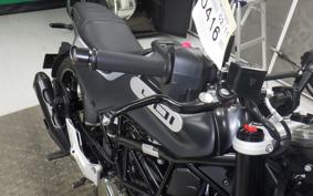 HUSQVARNA SVARTPILEN 401 2021