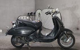APRILIA MO HEAT 125 ..