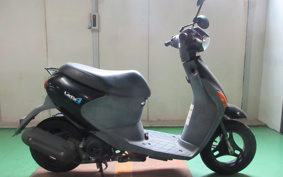 SUZUKI LETS4 CA45A